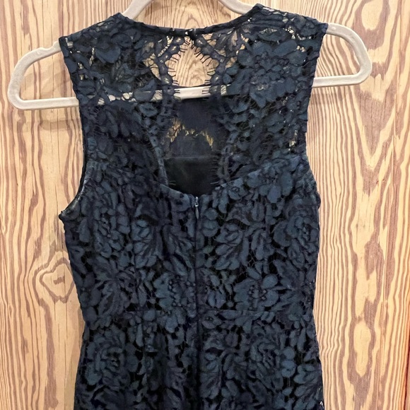 Petite navy dress, wore to a wedding, 🙅🏻no stains - Picture 4 of 5